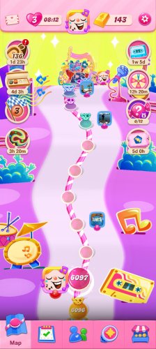 Screenshot_20251126_113920_Candy Crush Saga.jpg